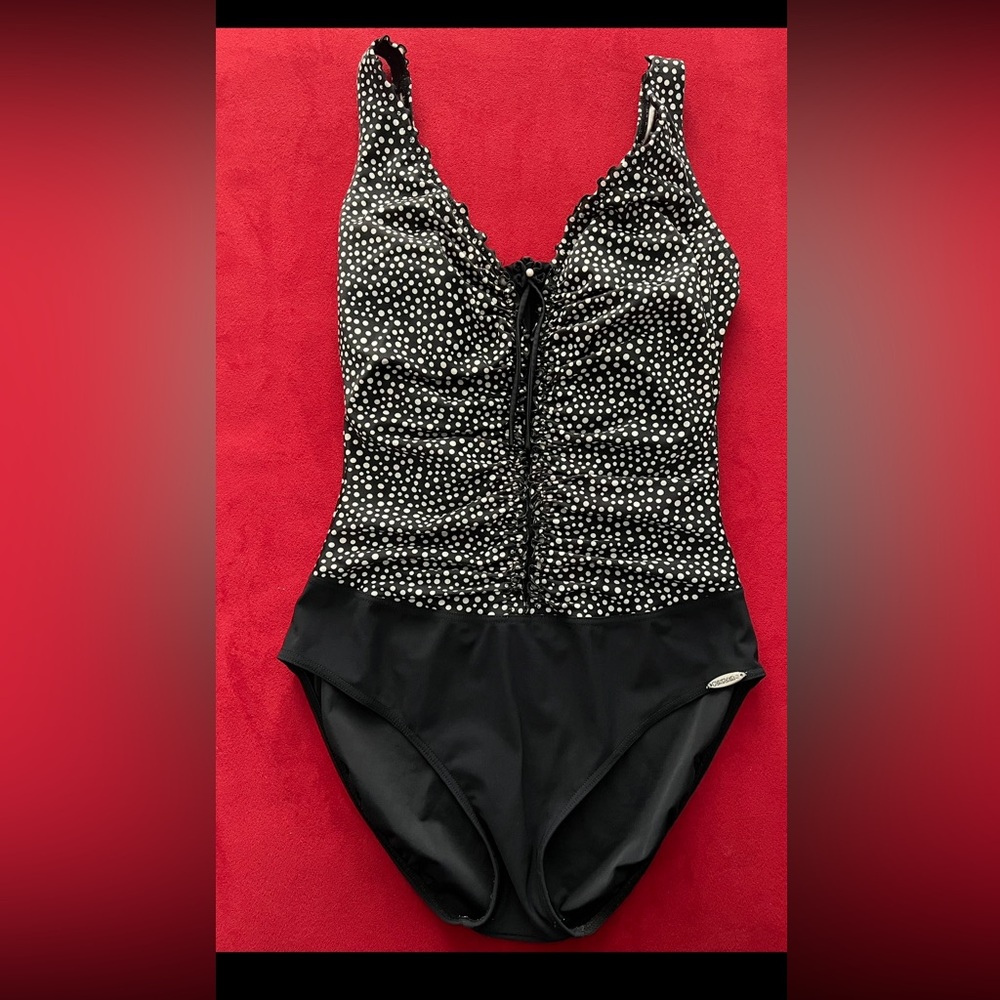 Sunflair Vintage Polka Dot One Piece Swimsuit